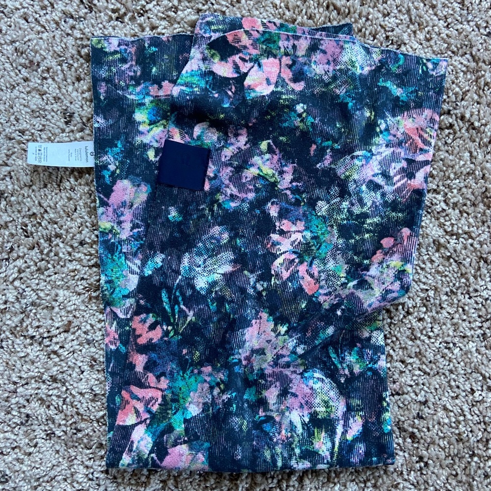 Lululemon The Small Towel